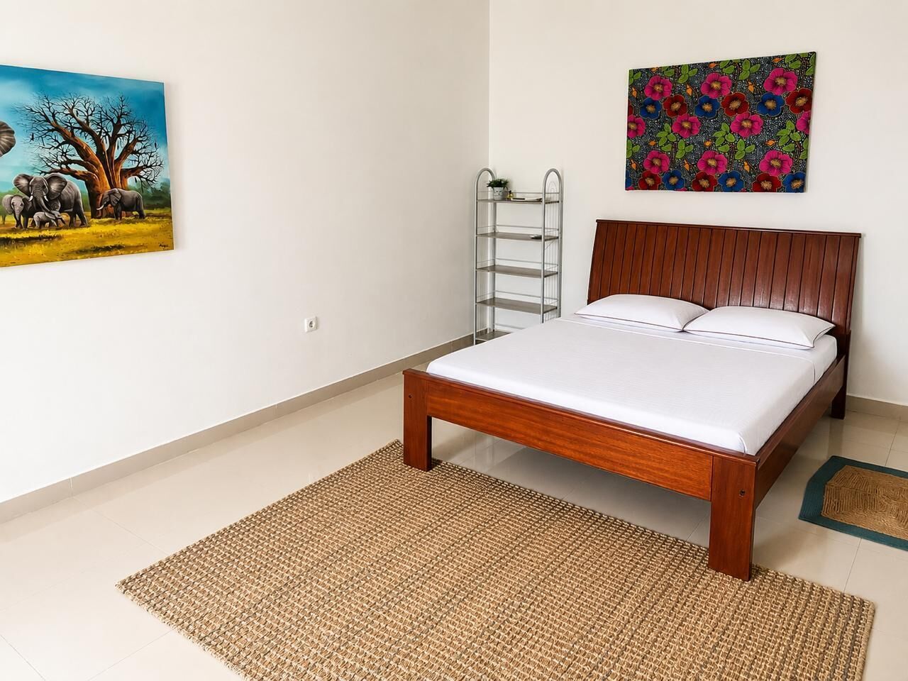 Dormitorio compartido, vista a la alberca | Escritorio, tabla de planchar con plancha y wifi gratis 