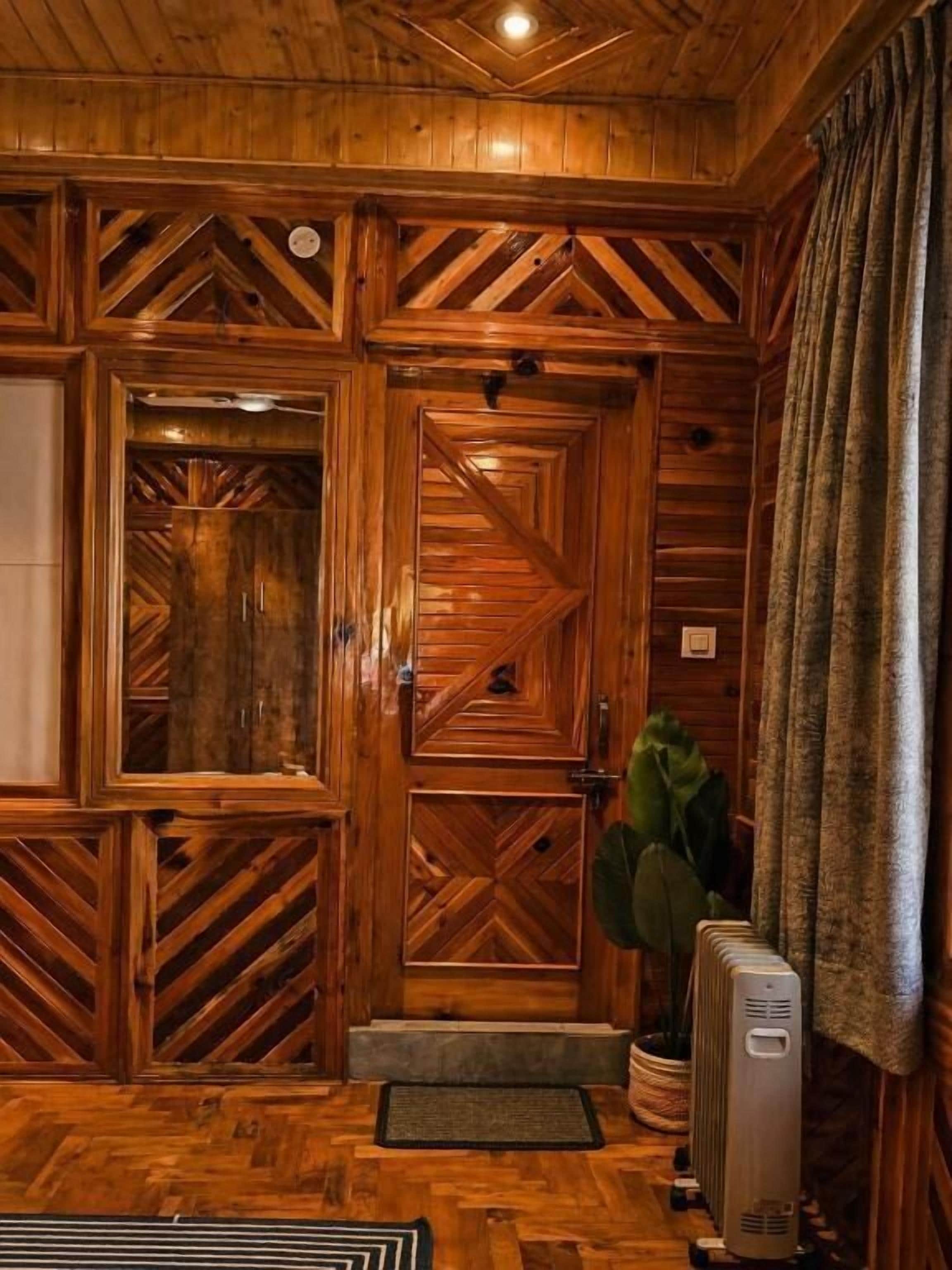Doppelzimmer, Balkon, Bergblick | Innenbereich