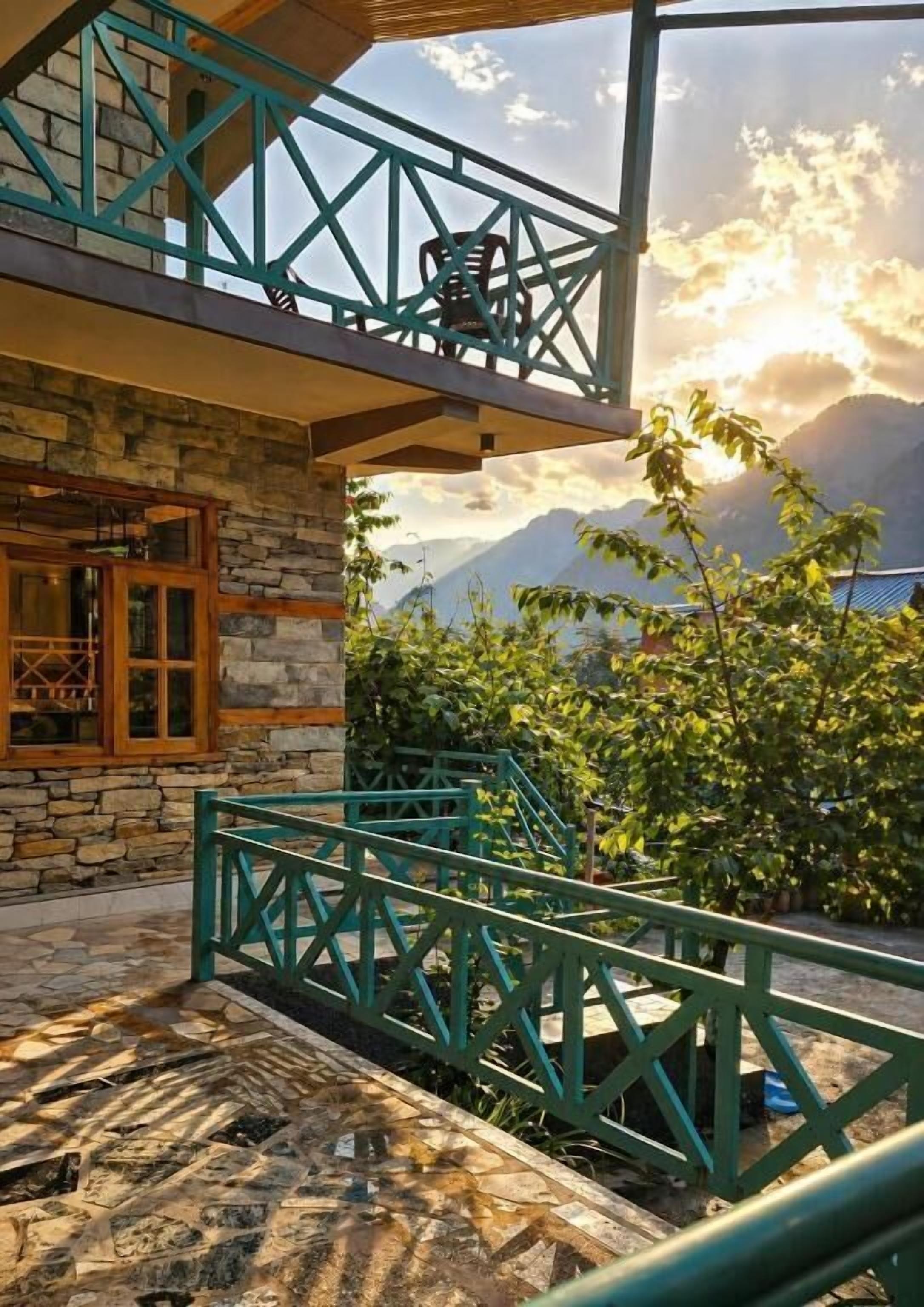 Standard Double Room, Garden View | Exterior detail