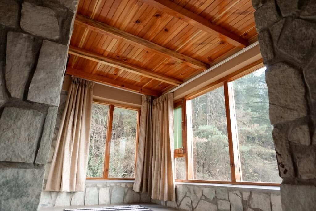 Premium Quadruple Room, Mountain View | Interior