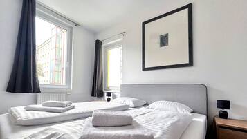 Basic Double or Twin Room | WiFi (free)