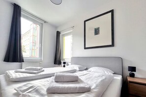 Basic Double or Twin Room | WiFi (free) - NIDOZ Hotel Vienna (Vienna)