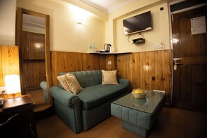 Luxury Double Room | Living area