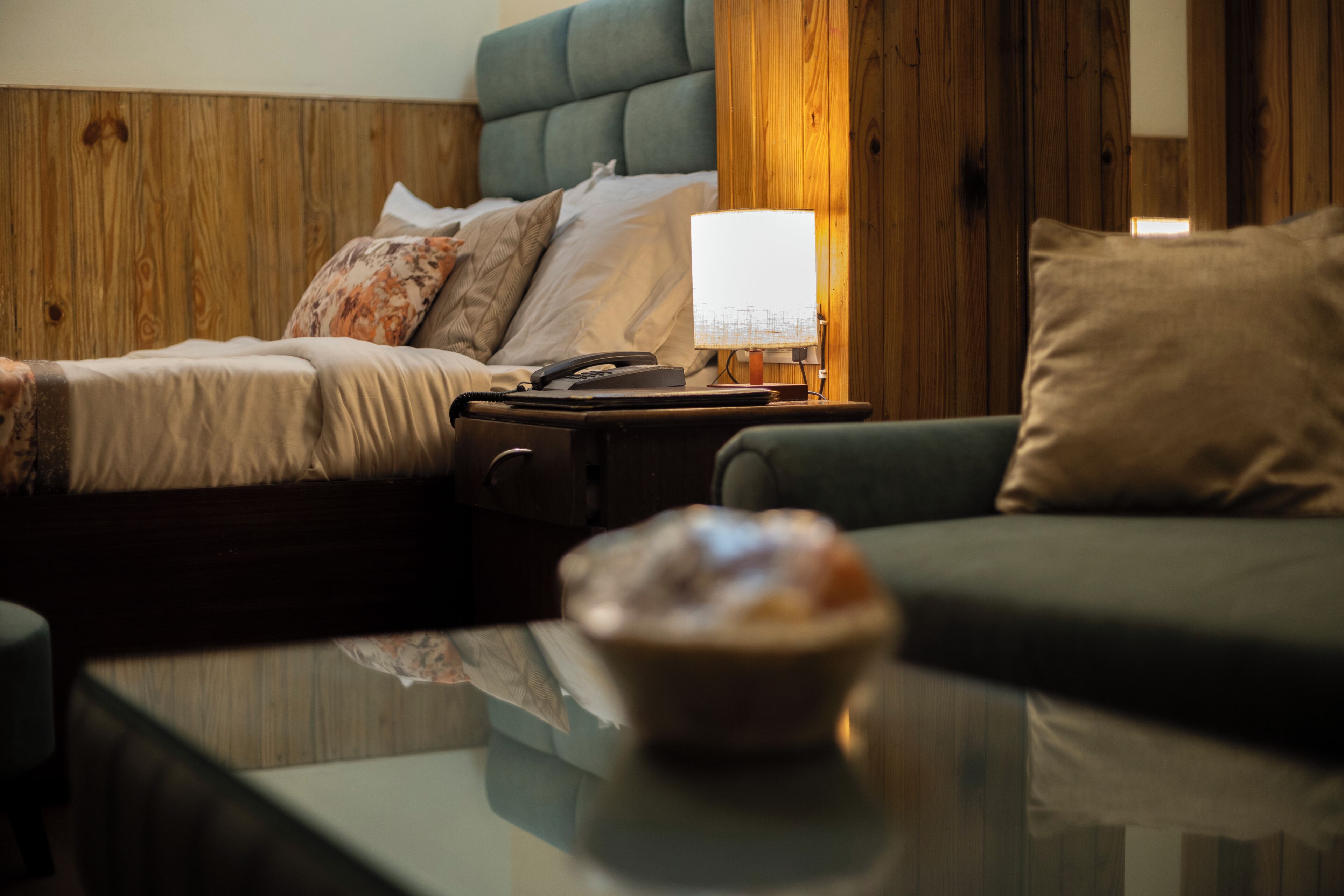 Luxury Double Room | Soundproofing, WiFi (free)