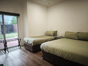 1 bedroom, free WiFi, bed sheets