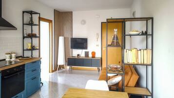 Apartment, Garden View | Living area