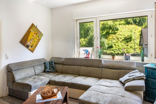 Holiday Home 'Haus Herr Und Hund' with Mountain View, Private Terrace & Wi-Fi