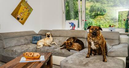 Holiday Home 'Haus Herr Und Hund' with Mountain View, Private Terrace & Wi-Fi