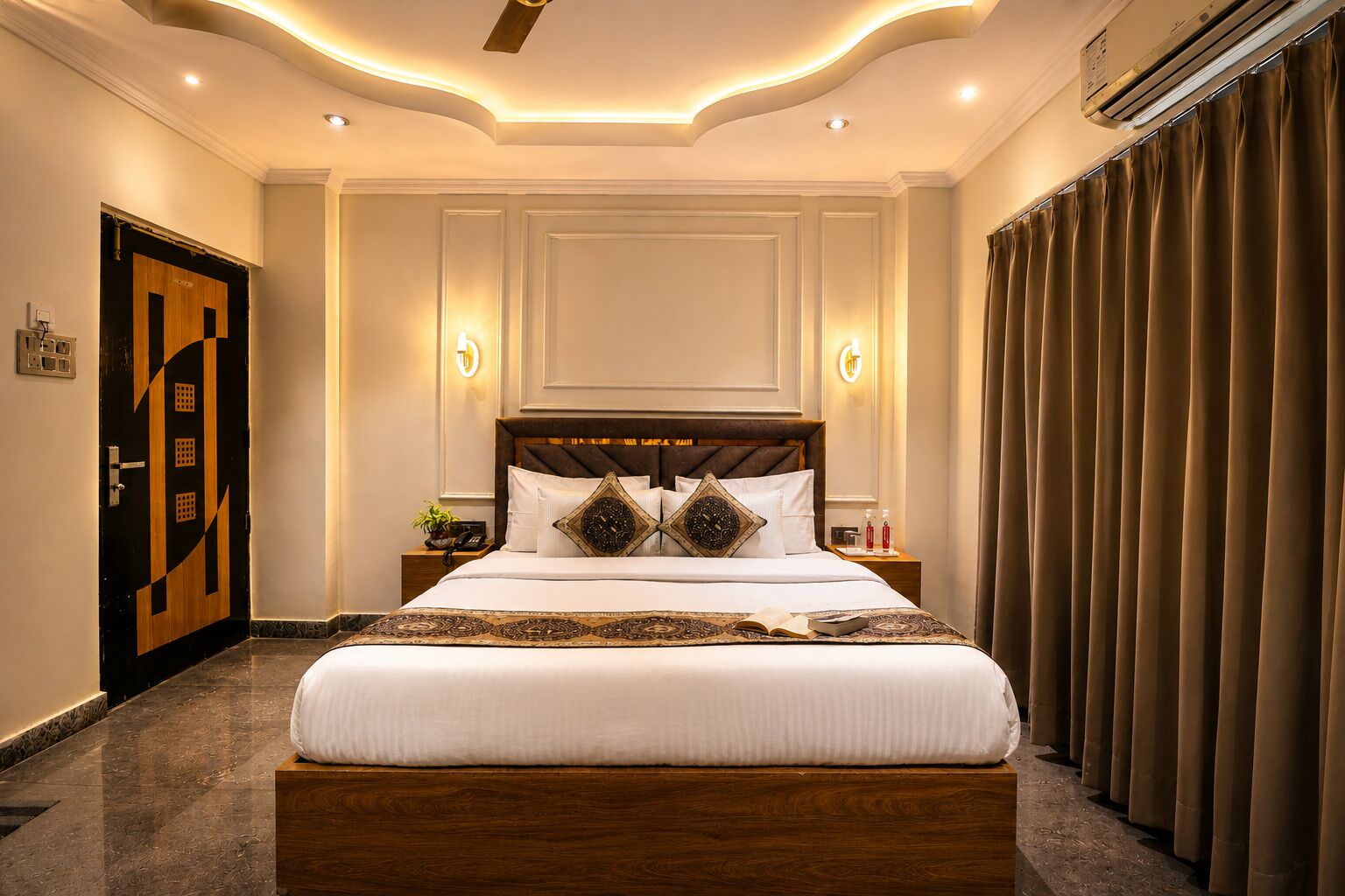 Deluxe Room | Free WiFi