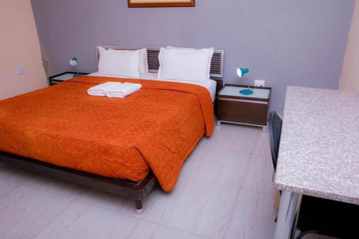 Comfort Studio | In-room safe, WiFi (free)