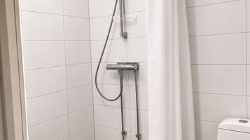 Standard Single Room | Bathroom