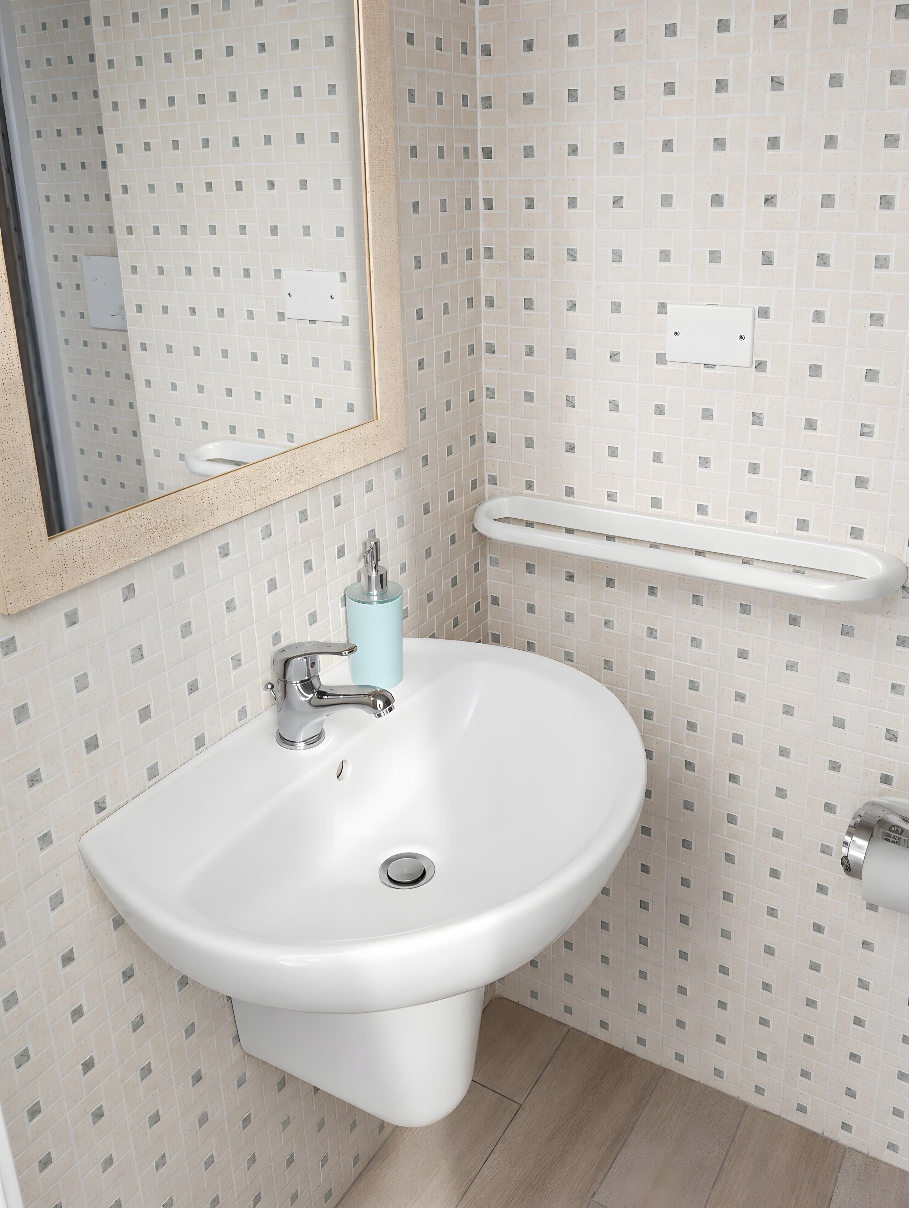Douche, sèche-cheveux, serviettes fournies