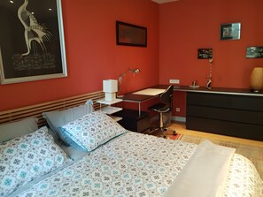 1 bedroom, iron/ironing board, WiFi, bed sheets