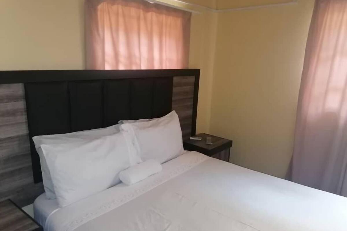 Habitación básica doble | Wifi gratis