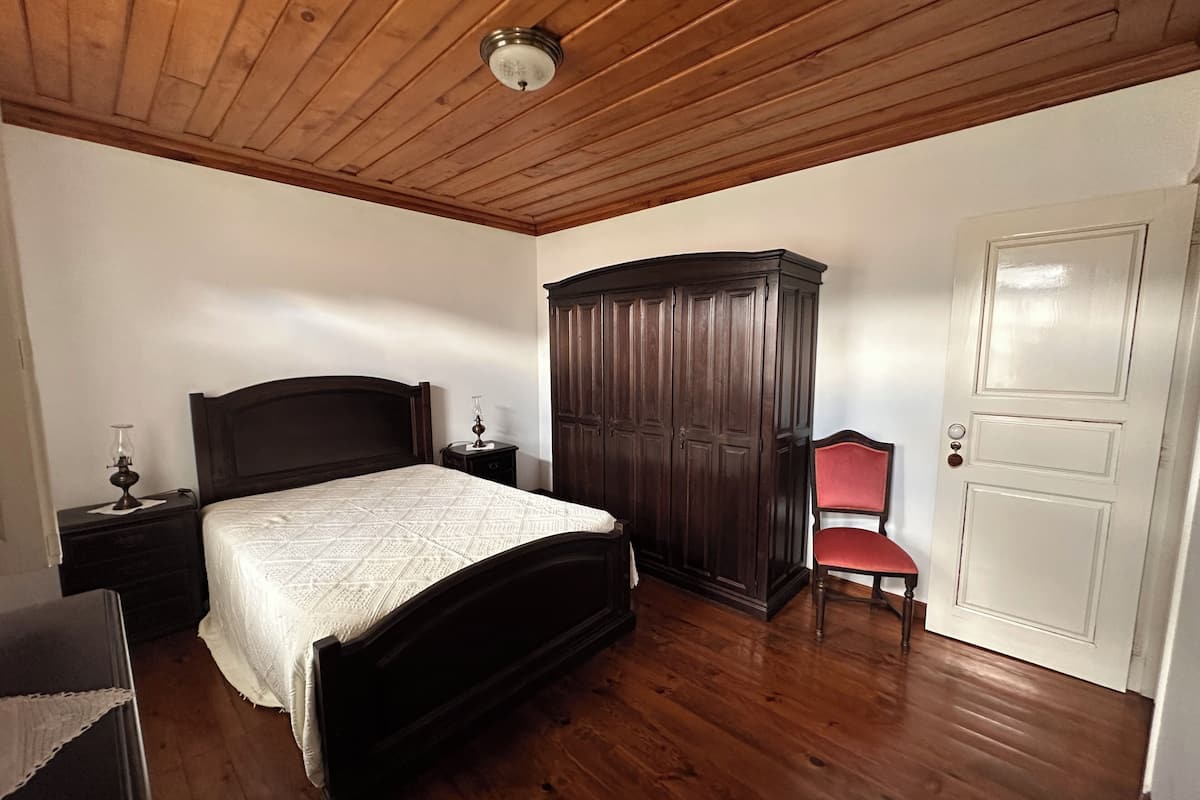 Classic-Doppelzimmer, Hügelblick | Kostenloses WLAN