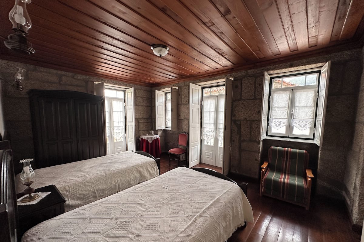 Superior Twin Room, City View