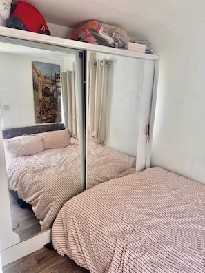 Apartment, 1 Bedroom, Accessible | 1 bedroom - Cosy, One-bedroom Flat in Tottenham (London)