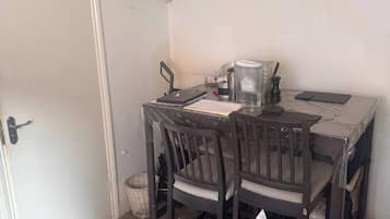 Departamento, 1 habitación, con acceso para personas discapacitadas | Comedor