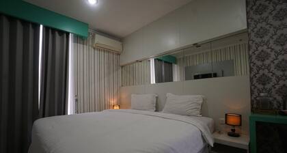 Oak Damar • Deluxe Comfort Room