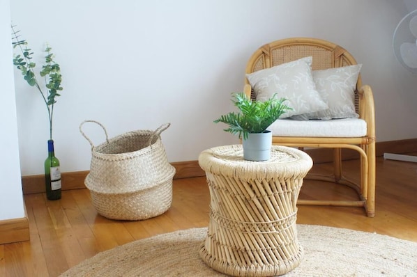 Habitación doble clásica, vista al jardín | Interior