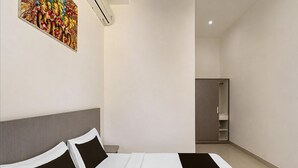 Unclassified image, 5 of 24, button - Cozy Deluxe Stay at The Vinhill Studio (Bali)