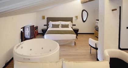 Suite de luxe avec jacuzzi