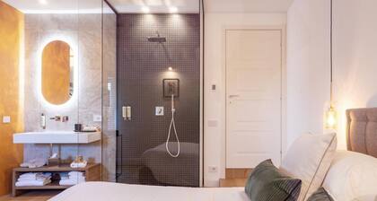 King Suite 207, 75 m² Pool View, 6 Guests, Breakfast Included