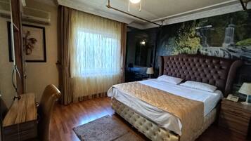 Standard Double Room, 1 Double Bed, Smoking | Minibar, in-room safe, desk, free WiFi