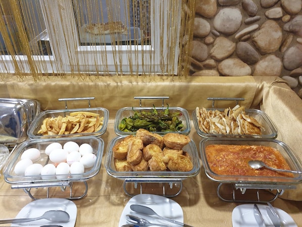 Desayuno buffet incluido todos los días