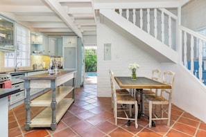 House, Garden View | Dining - The Cockpit (Franschhoek)