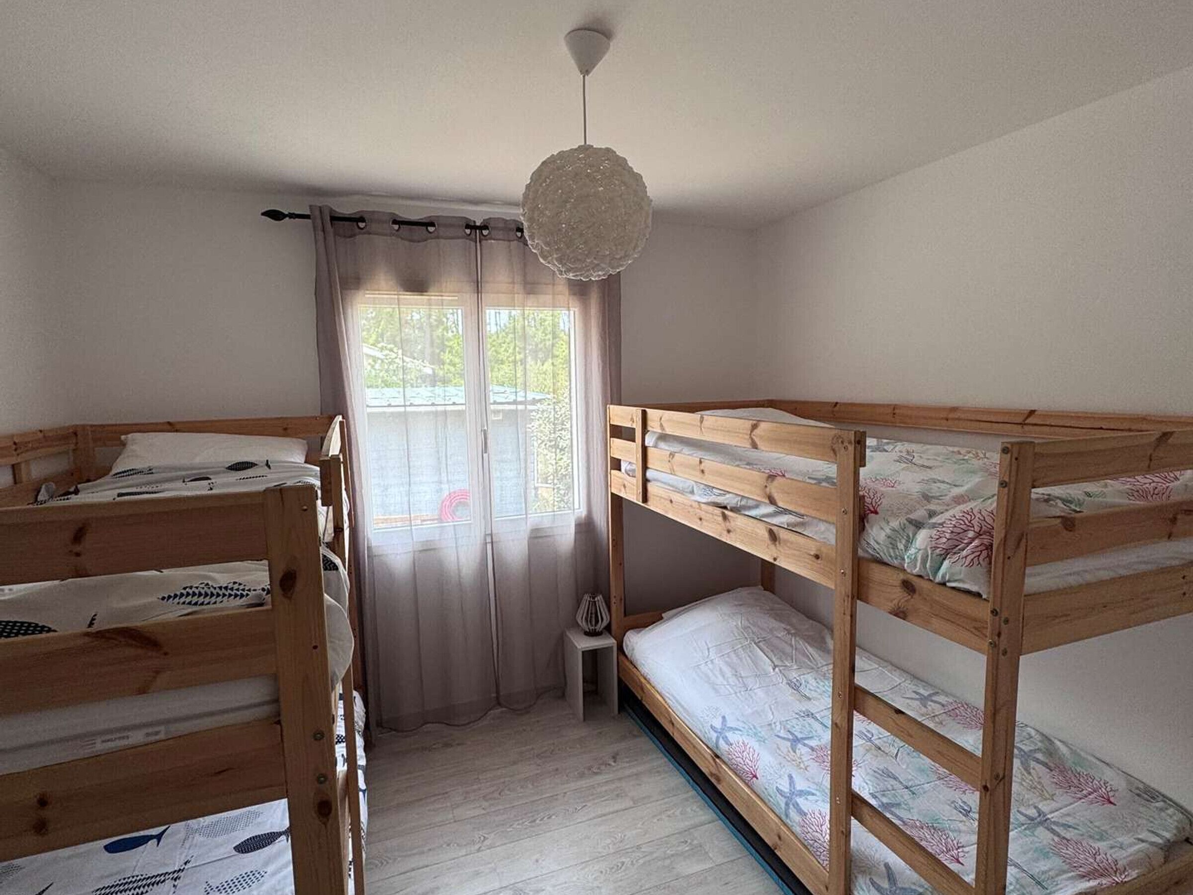 4 bedrooms, free WiFi
