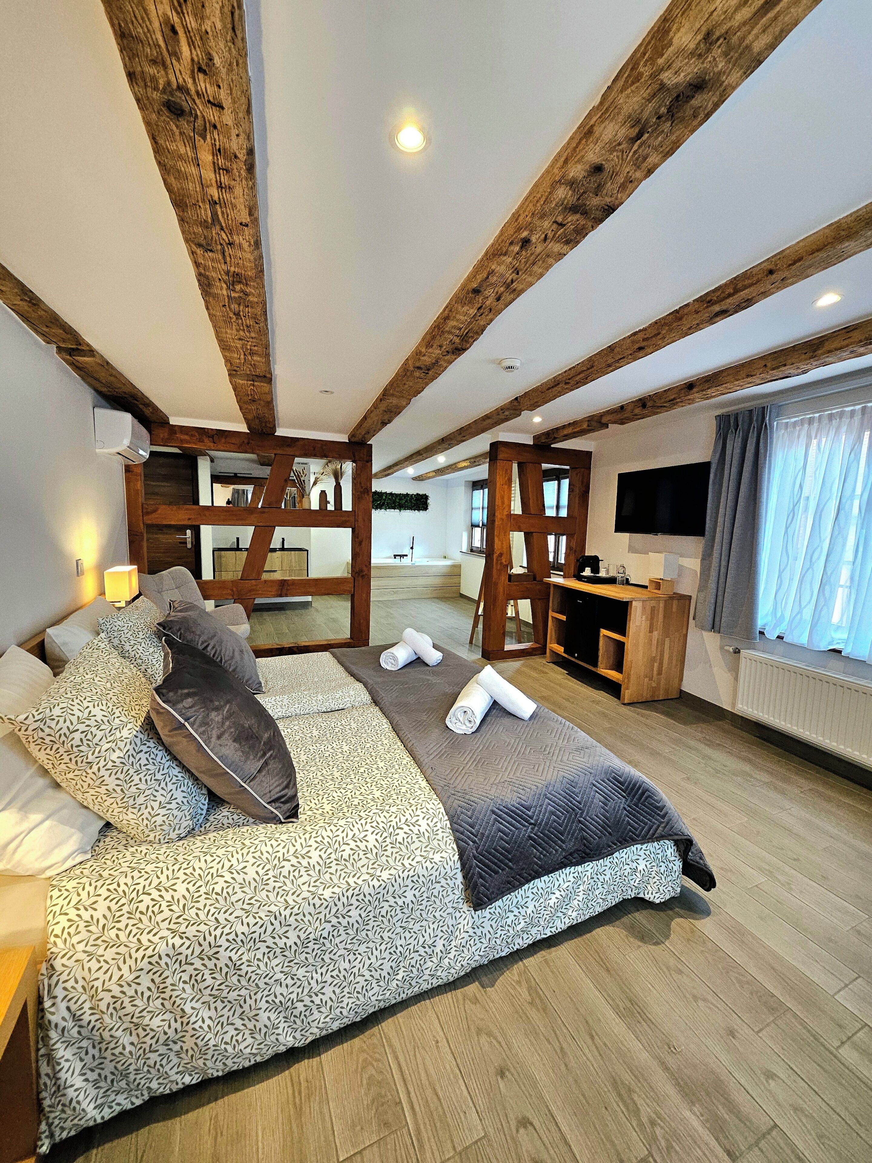 Superior Double Room, City View | Minibar, in-room safe, desk, laptop workspace