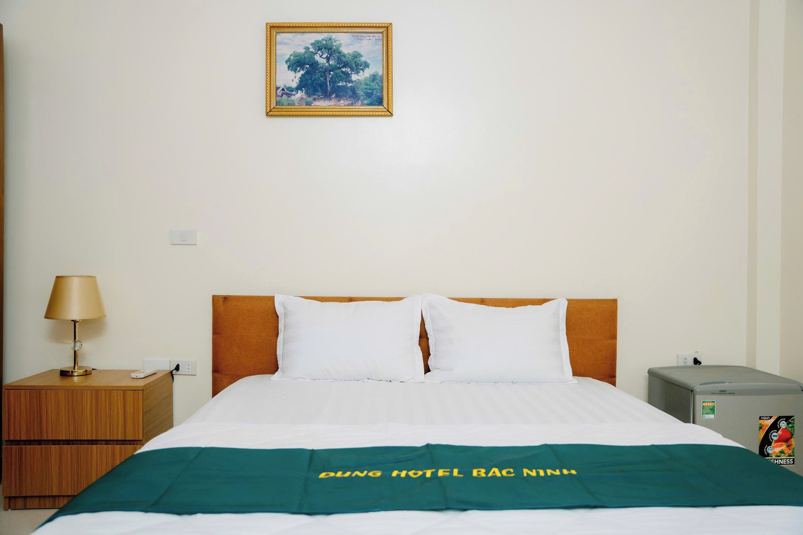 Standard Room, City View | Desk, laptop workspace, soundproofing, iron/ironing board (on request)