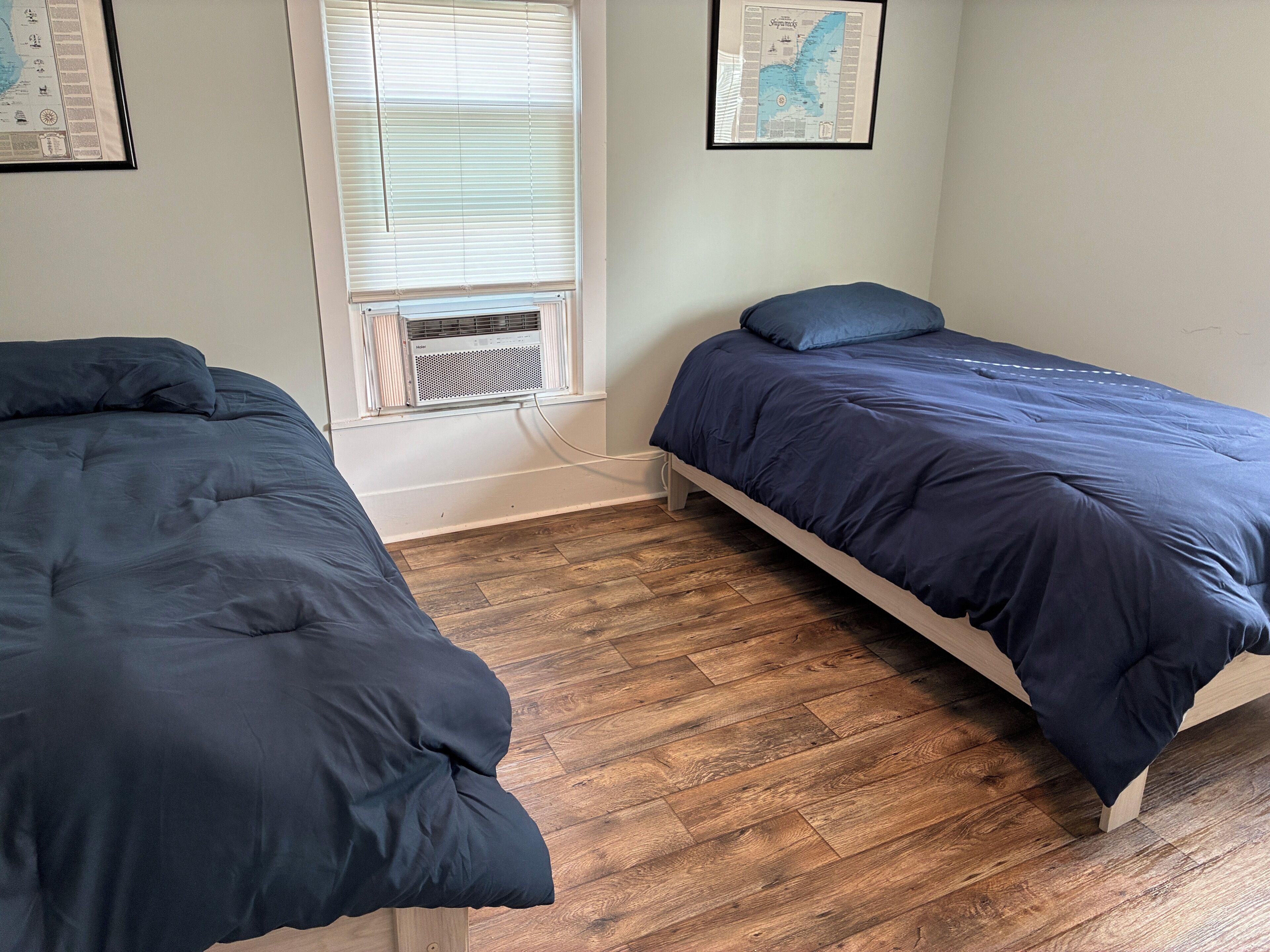 3 bedrooms, WiFi (free), bed sheets