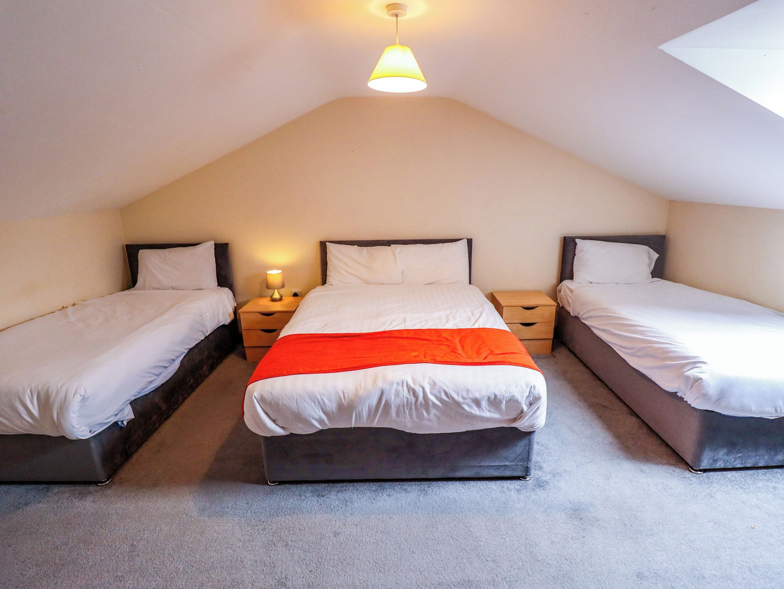 2 bedrooms, WiFi (free), individually decorated, individually furnished