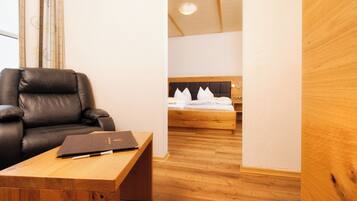 Comfort Double Room, Mountainside | In-room safe, desk, cribs (free), WiFi (free)