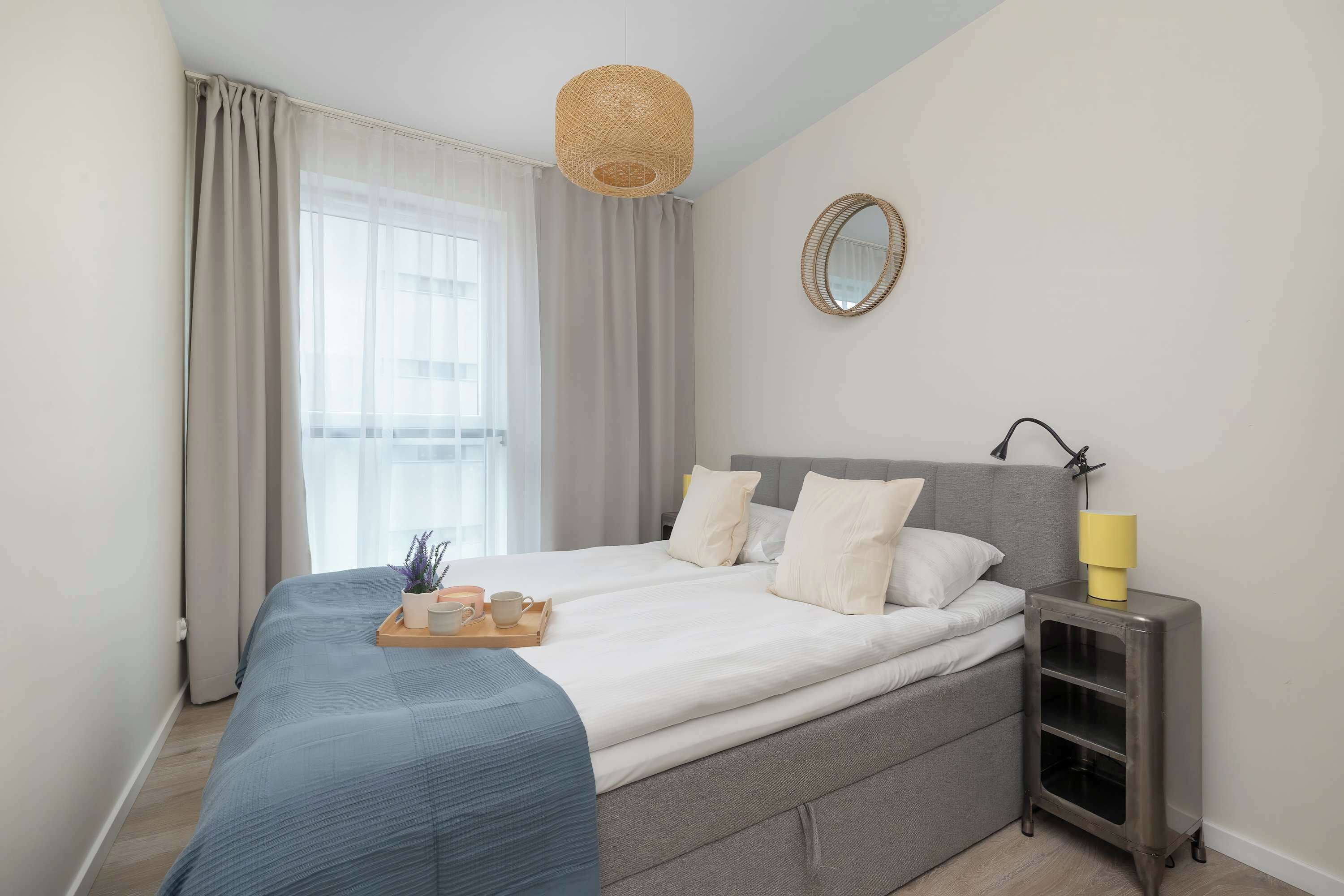2 bedrooms, desk, iron/ironing board, travel cot