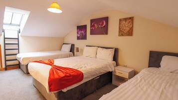 2 bedrooms, free WiFi, individually decorated, individually furnished