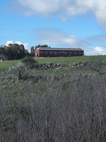 The Red Train - Unique Country Bed and Breakfast
