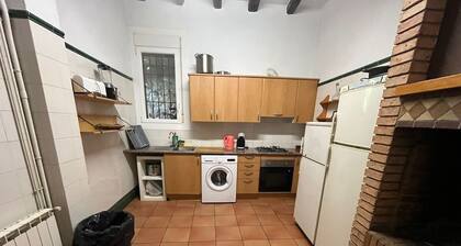 NIU HOUSE – Private / Near Barcelona | Pool | Nature | Perfect for Families & Groups