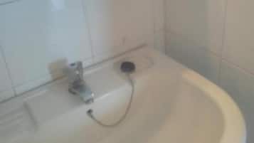 Dusche, Handtücher, Seife, Shampoo
