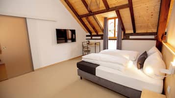 Habitación doble, accesible para personas con discapacidad | Cortinas opacas y wifi gratis