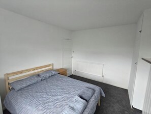 3 camere, ferro/asse da stiro, Wi-Fi, lenzuola