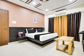Desk, free WiFi - Super Collection O Indore (Indore)