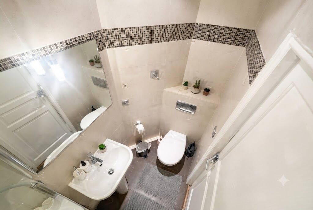 Deluxe Penthouse | Bathroom