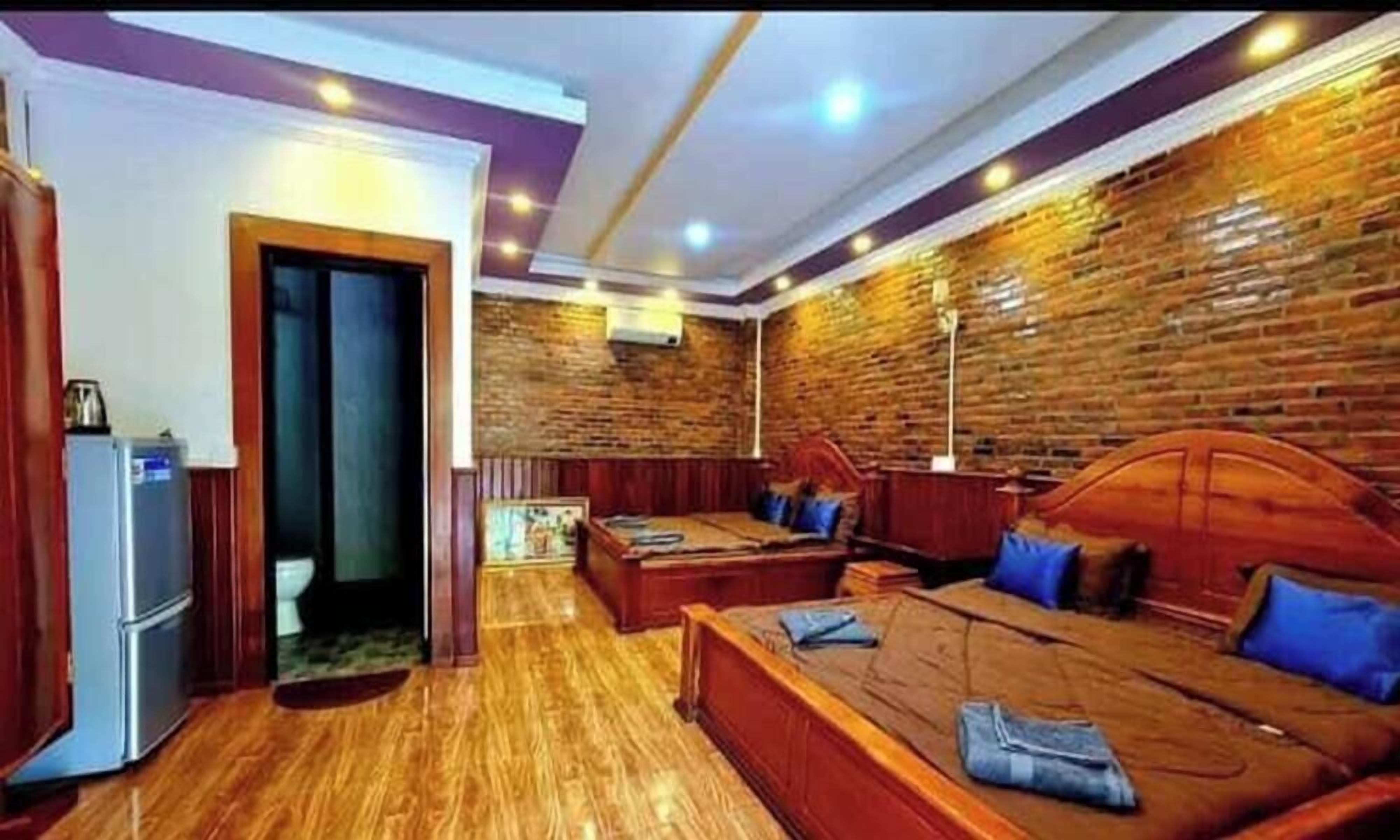 Habitación doble de lujo, balcón, vista a la montaña | Escritorio y wifi gratis 