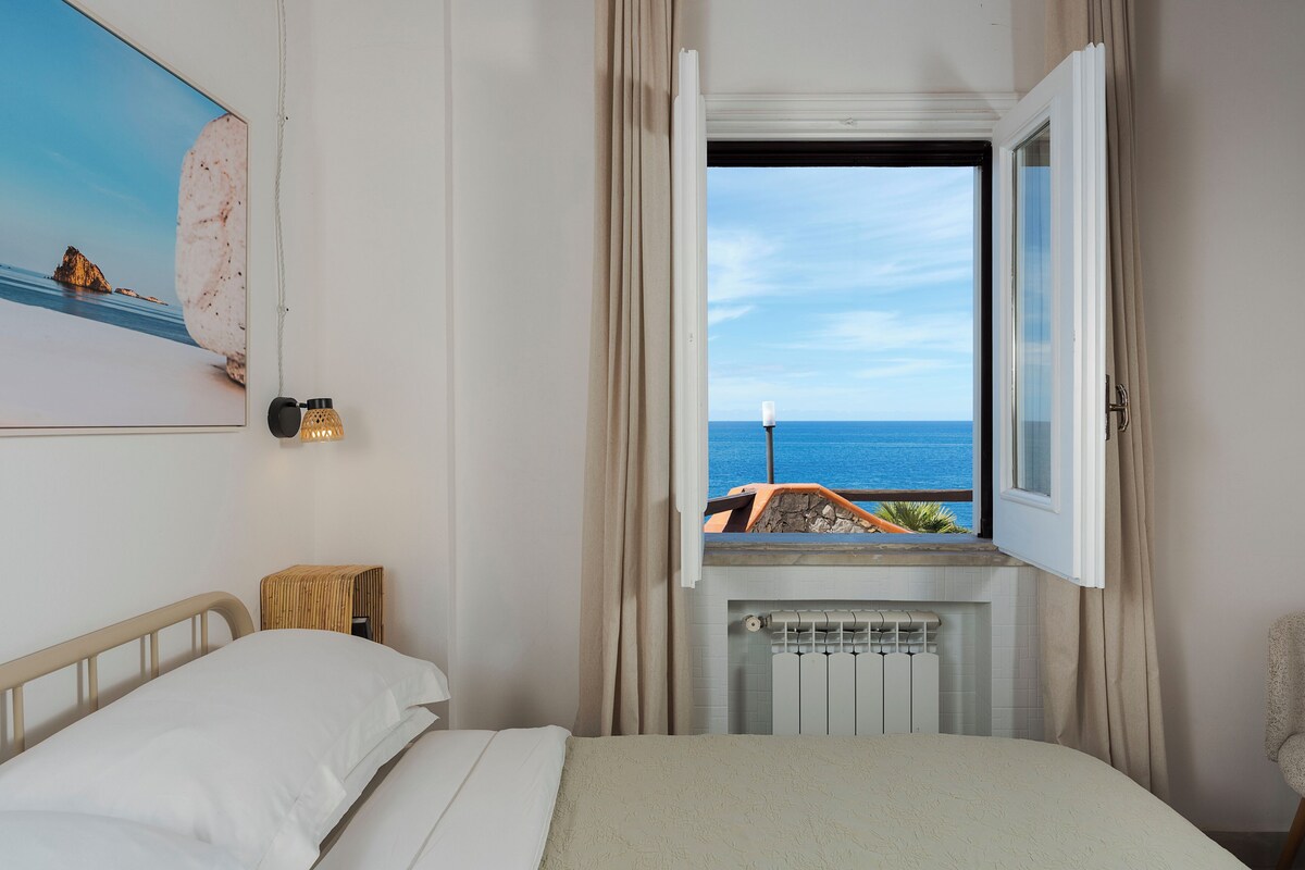 Suite, Sea Facing | Pillowtop beds, minibar, in-room safe, blackout drapes