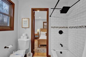 Bathroom - Wagner Wilderness Escape, Pocono Chalet, Hot Tub (Pocono Lake)