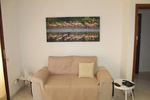 Unclassified image, 2 of 14, button - El Sol – Your Cozy Retreat in the Heart of Cagliari (Cagliari)