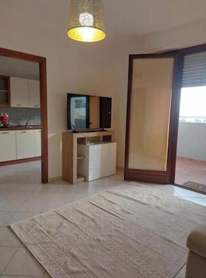 Unclassified image, 5 of 14, button - El Sol – Your Cozy Retreat in the Heart of Cagliari (Cagliari)